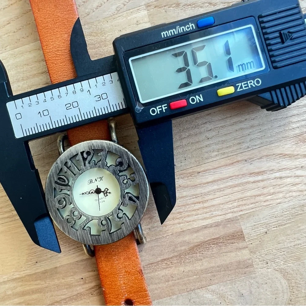 Old fashioned style steampunk ladies watch NEW BATTERY